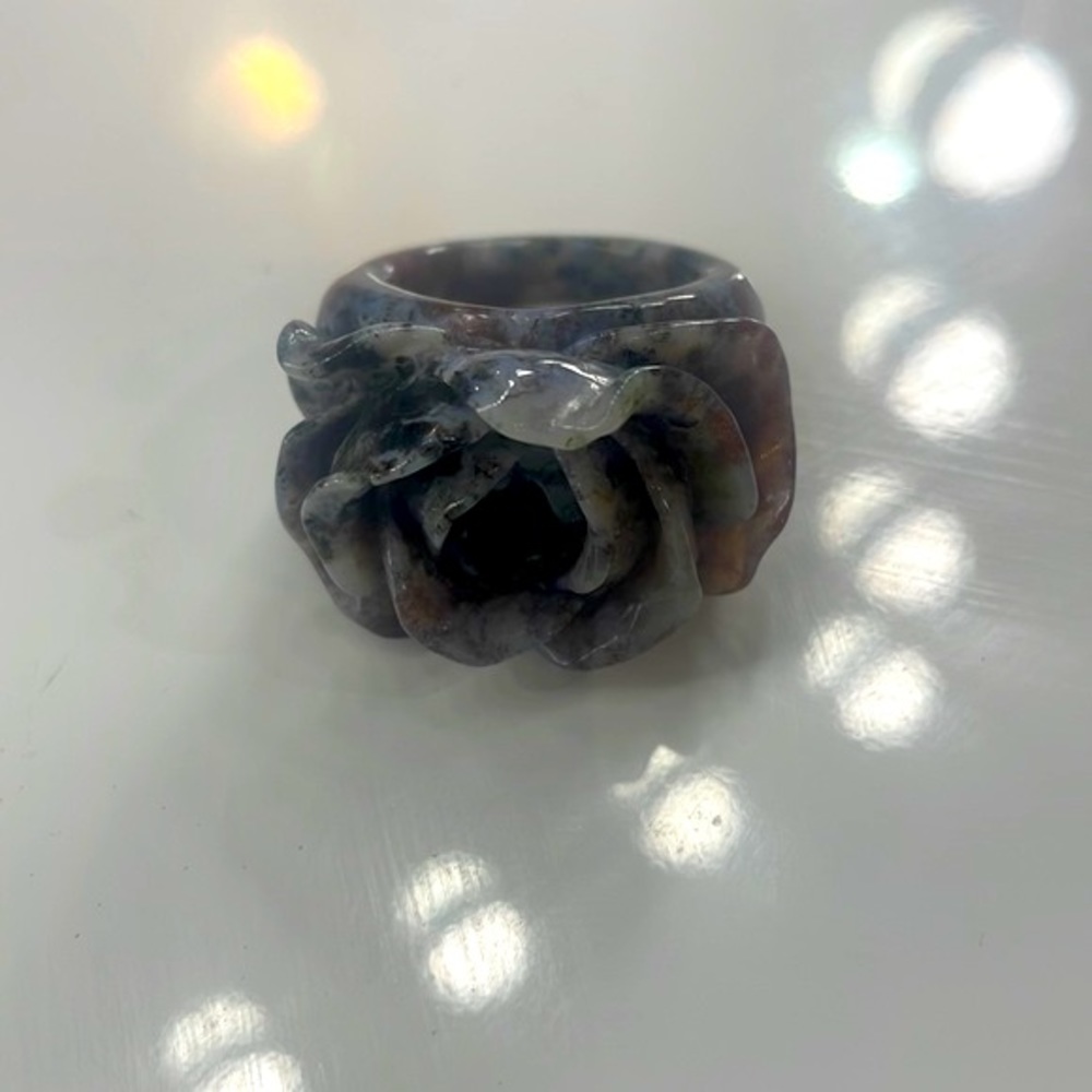 Agate cocktail Rose, Flower chunky Ring, Grey, Size 10 1/2 -11, Unisex